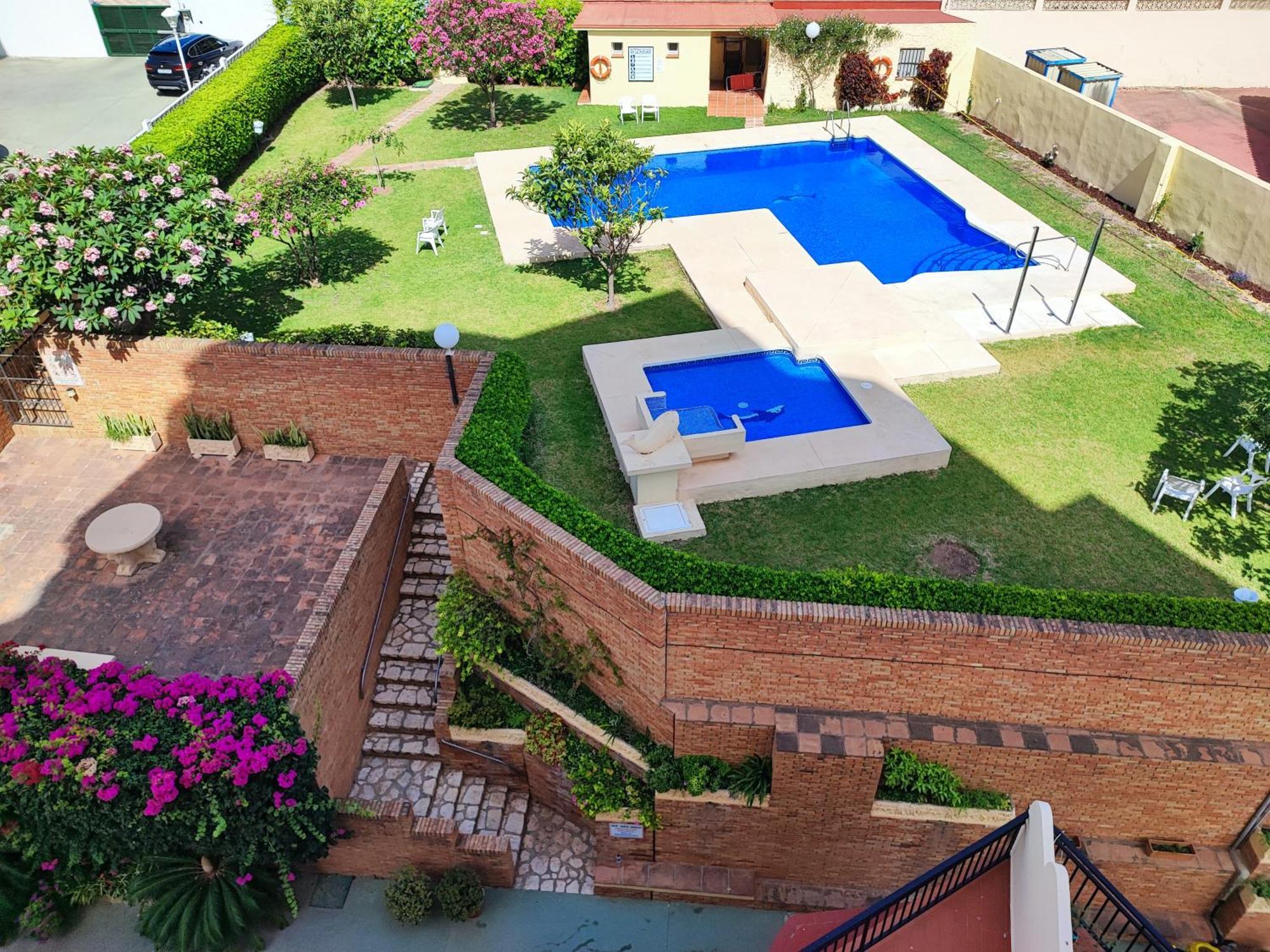 Apartamento 150 Metros De La Playa Torremolinos Exterior photo
